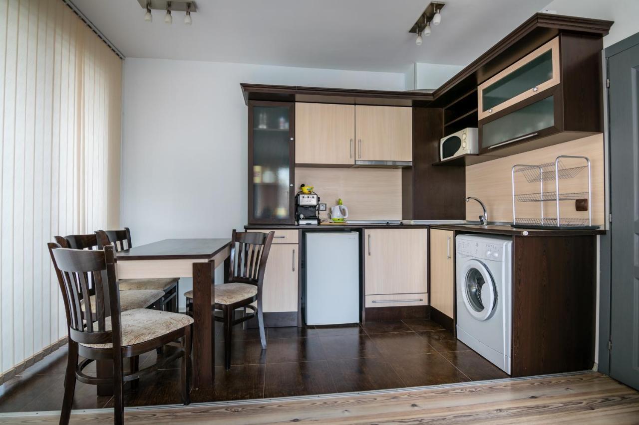 Cozy One-Bedroom Apartment In Night Breeze Burgas Exterior photo
